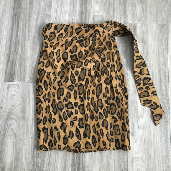 Vakko Vig Leather Skirt Cheetah Animal Pattern Wrap Pencil Womens 6 - Picture 1 of 9